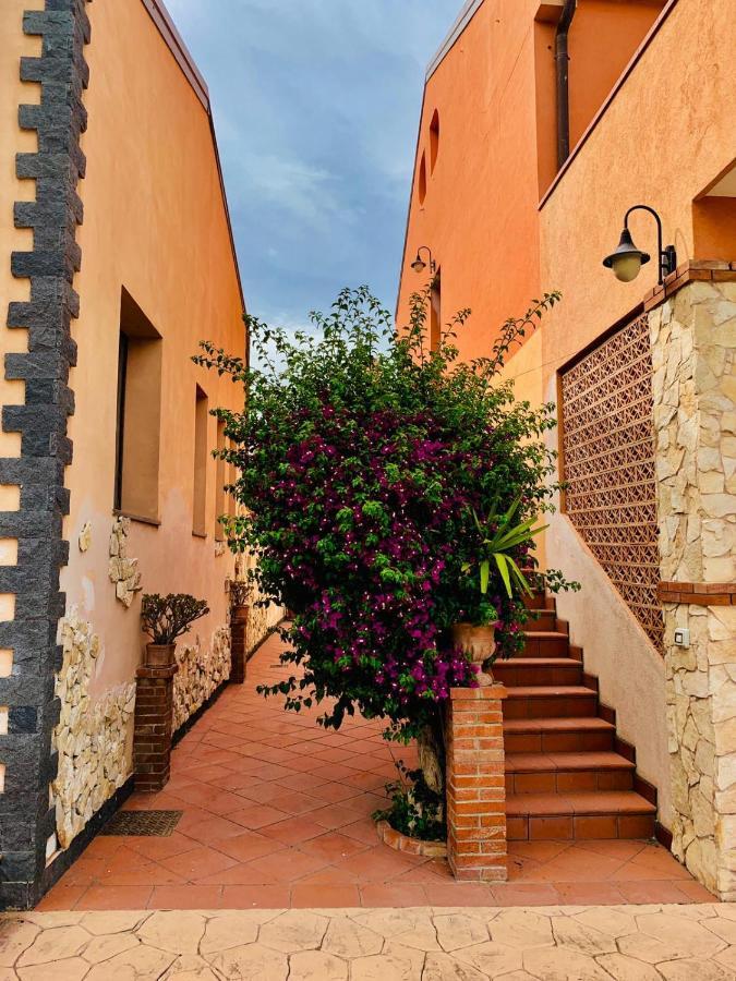 Villa Il Giardino Delle Zagare à Calatabiano Extérieur photo